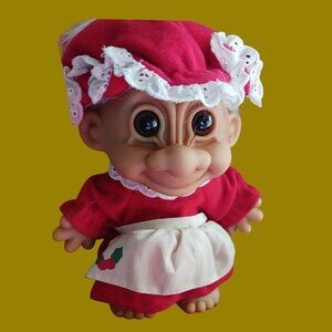 Vintage Russ Troll Doll Mrs. Claus Christmas 1991 "6" Inches Tall red/wht